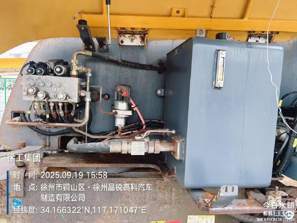 徐工GTBZ22S直臂式高空作業(yè)平臺(tái)