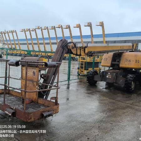 徐工GTBZ22S直臂式高空作业平台