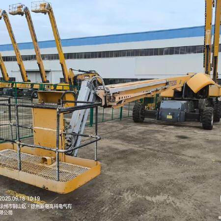 徐工GTBZ32S直臂式高空作业车