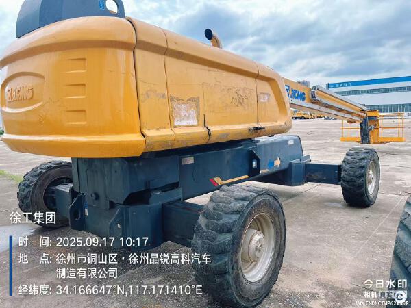 徐工GTBZ32S直臂式高空作業(yè)車