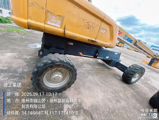 徐工GTBZ32S直臂式高空作業車