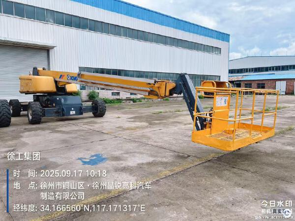 徐工GTBZ32S直臂式高空作業(yè)車