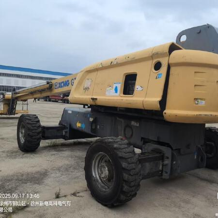 徐工GTBZ32S直臂式高空作业车