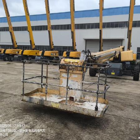 徐工GTBZ32S直臂式高空作业车