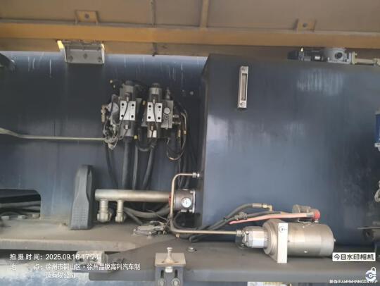 徐工GTBZ32S直臂式高空作業(yè)車(chē)