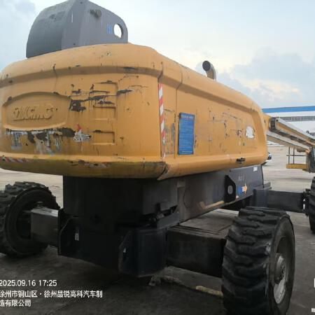 徐工GTBZ32S直臂式高空作业车