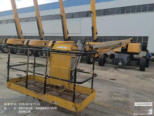 徐工GTBZ32S直臂式高空作業(yè)車(chē)