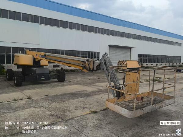 徐工GTBZ32S直臂式高空作業(yè)車