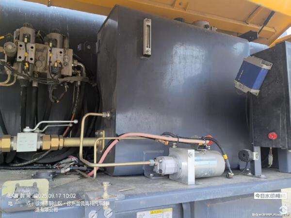 徐工GTBZ38S直臂式高空作業車