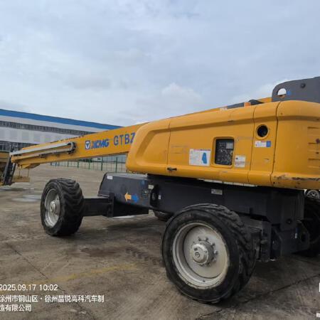 徐工GTBZ38S直臂式高空作业车