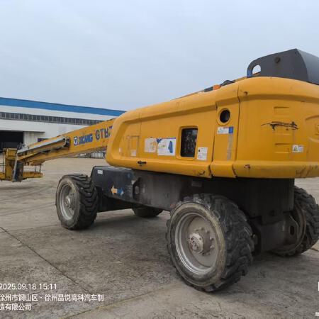徐工GTBZ38S直臂式高空作业车