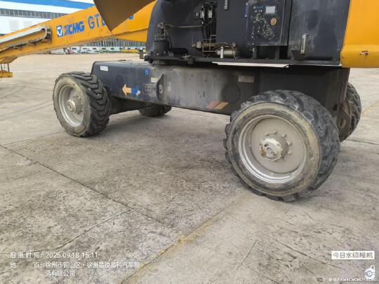 徐工GTBZ38S直臂式高空作業車