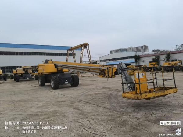 徐工GTBZ38S直臂式高空作業車