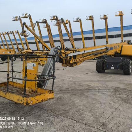 徐工GTBZ38S直臂式高空作业车