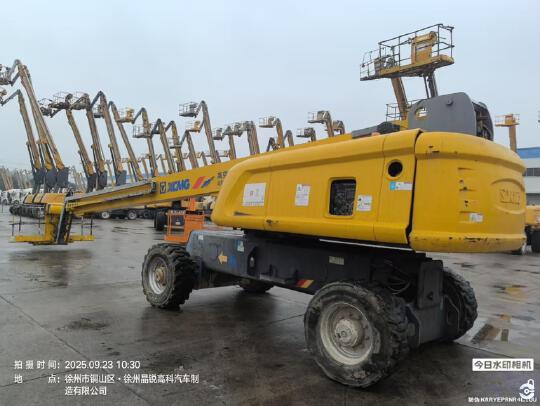 徐工GTBZ32S直臂式高空作業(yè)車