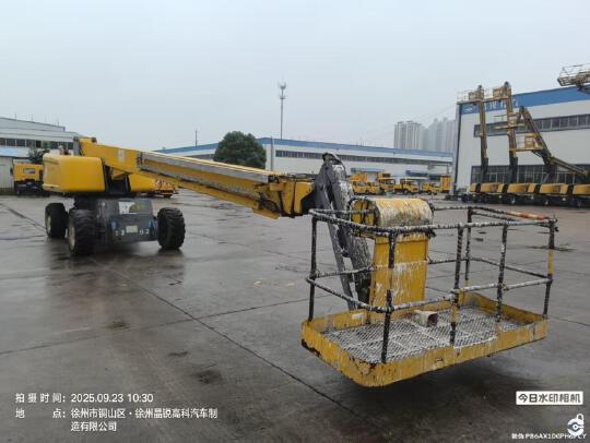 徐工GTBZ32S直臂式高空作業(yè)車