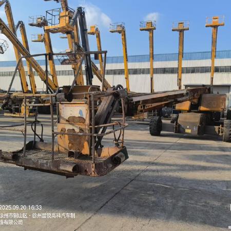 徐工GTBZ32S直臂式高空作业车