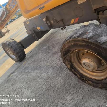 徐工GTBZ32S直臂式高空作业车