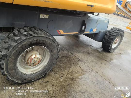 徐工GTBZ32S直臂式高空作業(yè)車