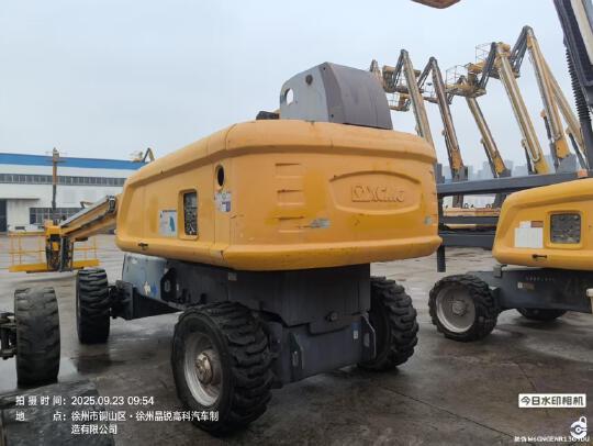 徐工GTBZ32S直臂式高空作業(yè)車