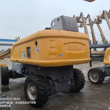 徐工GTBZ32S直臂式高空作业车