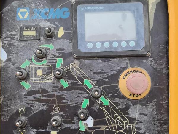 徐工GTBZ32S直臂式高空作業(yè)車