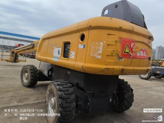 徐工GTBZ32S直臂式高空作業車