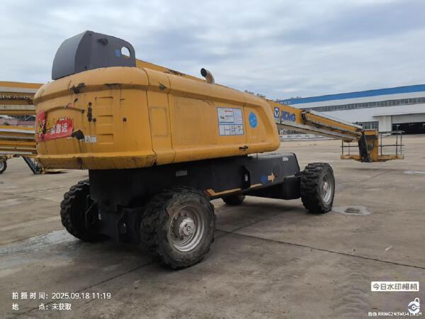 徐工GTBZ32S直臂式高空作業(yè)車