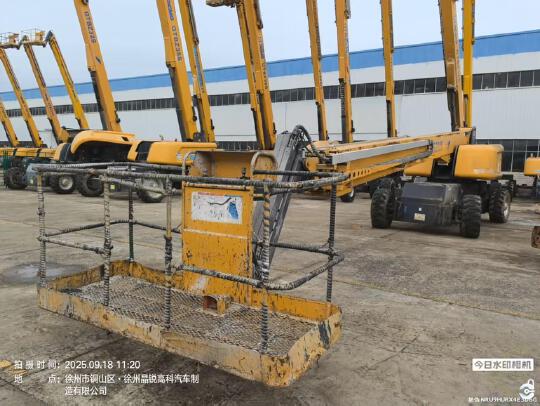 徐工GTBZ32S直臂式高空作業車