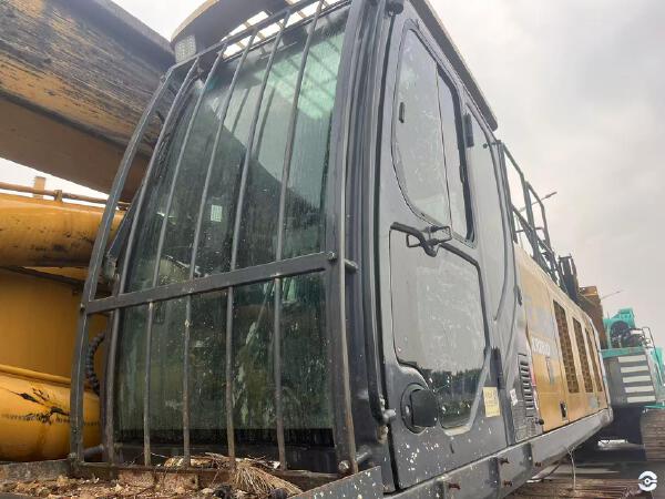 徐工XR280D旋挖鉆機