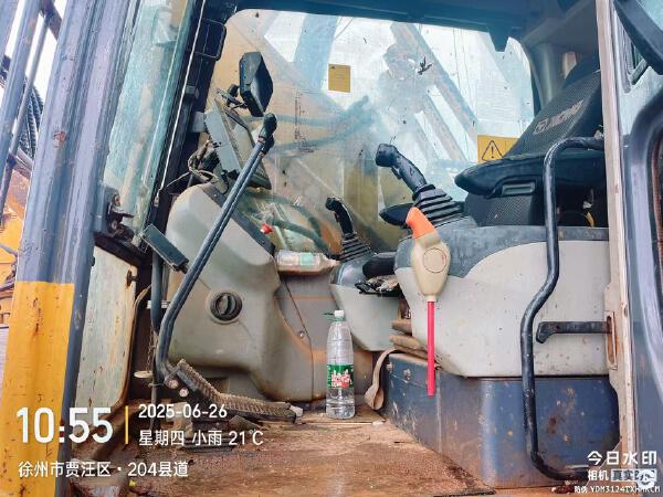 徐工XR180D旋挖鉆機(jī)