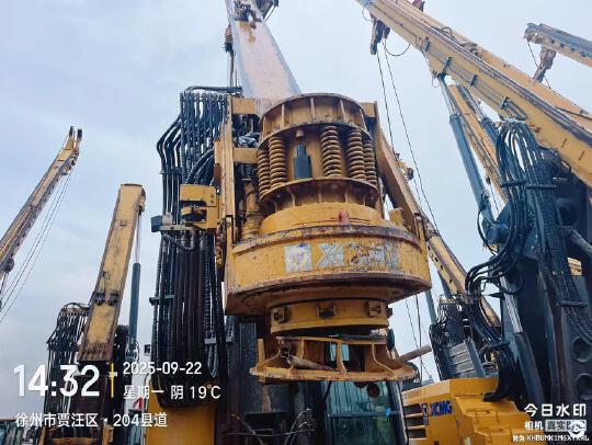 徐工XR280E旋挖鉆機