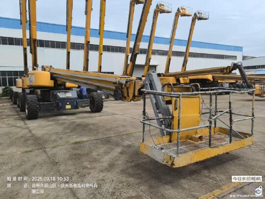 徐工GTBZ32S直臂式高空作業車