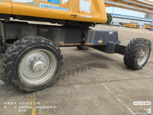 徐工GTBZ32S直臂式高空作業(yè)車