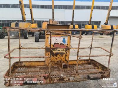 徐工GTBZ32S直臂式高空作業(yè)車