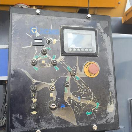 徐工GTBZ32S直臂式高空作业车