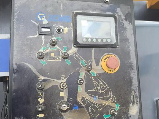 徐工GTBZ32S直臂式高空作業車