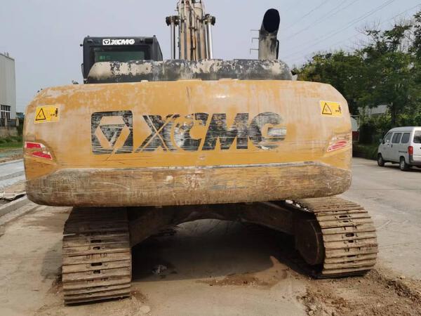 徐工XE245DK履帶式挖掘機