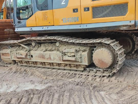 徐工XE490DK履帶式挖掘機