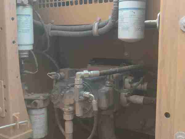 徐工XE135G履带式挖掘机