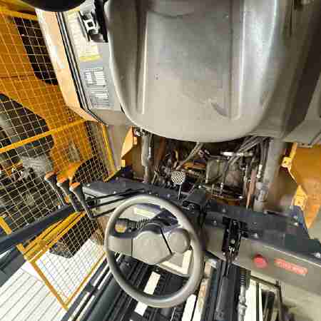 徐工XVB50-QLJ8-G电动平衡重叉车