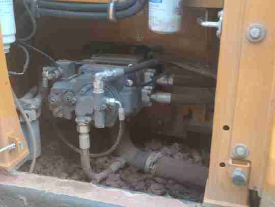 徐工XE135G履带式挖掘机