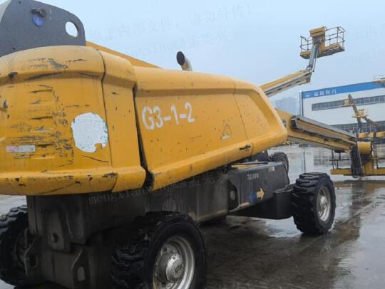 徐工GTBZ30S直臂式高空作業平臺