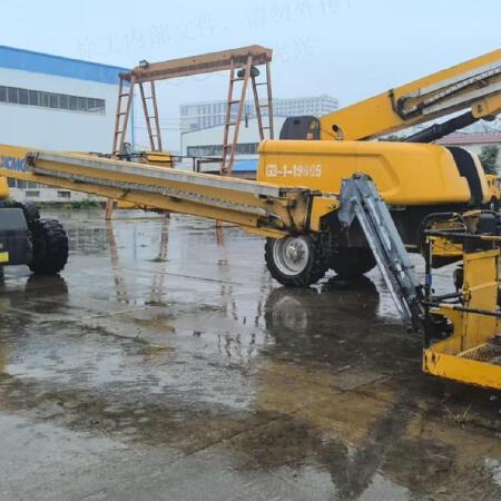 徐工GTBZ30S直臂式高空作业平台