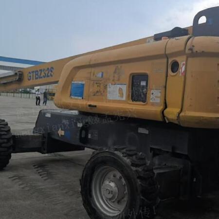 徐工GTBZ32S直臂式高空作业车