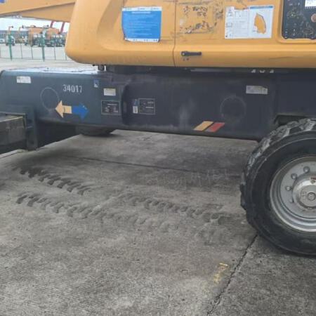 徐工GTBZ32S直臂式高空作业车