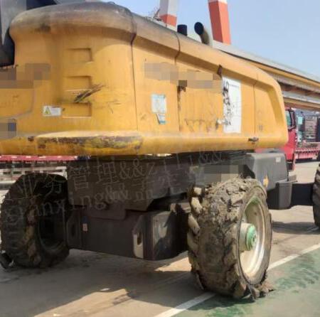 徐工GTBZ42S直臂式高空作业车