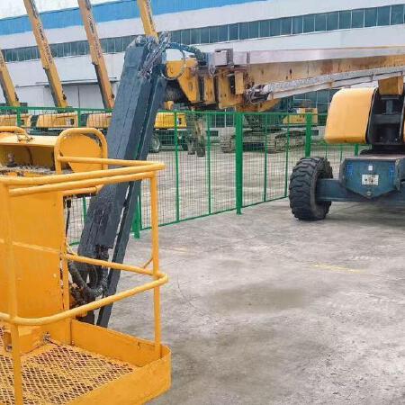 徐工GTBZ42S直臂式高空作业车