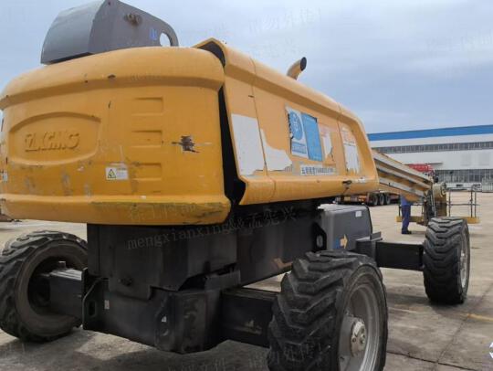 徐工GTBZ32S直臂式高空作業車