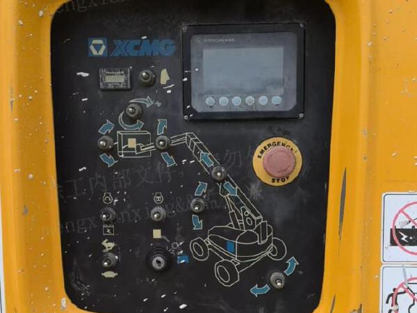 徐工GTBZ32S直臂式高空作業車